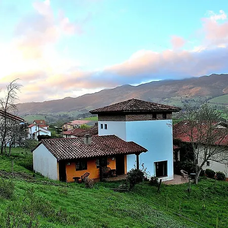 Rural Valleoscuru 2* Tresgrandas