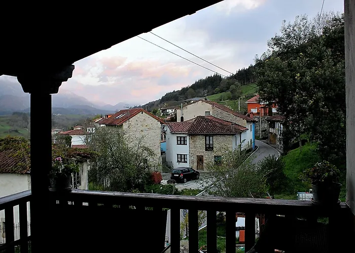 瓦莱斯卡鲁乡村酒店 酒店 特里斯格兰达斯