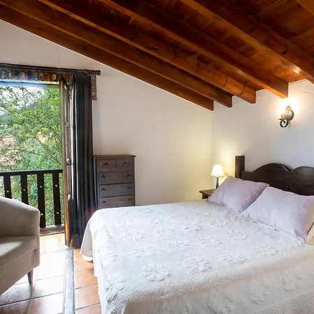 Rural Valleoscuru 2* Tresgrandas